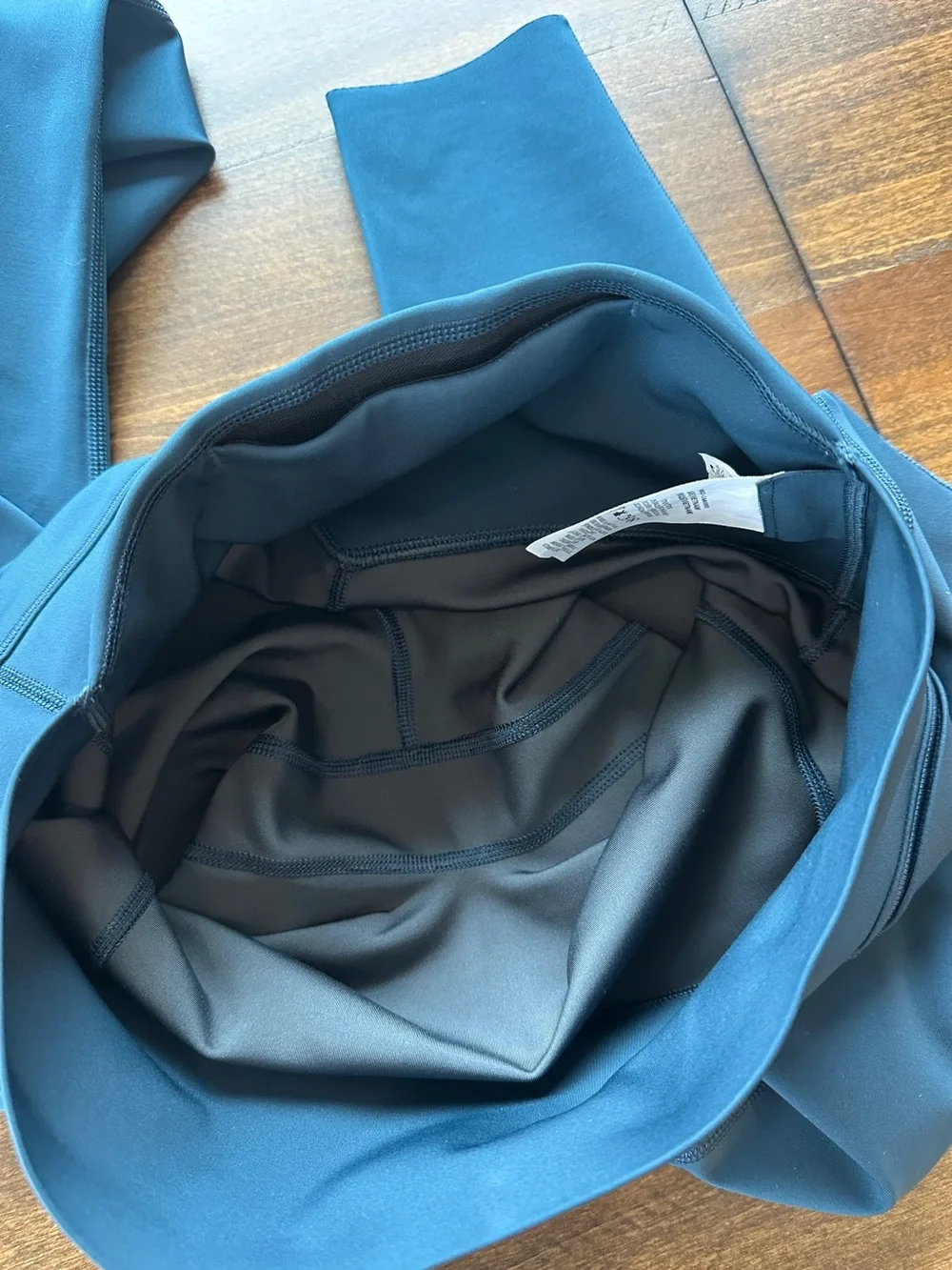 Nike Women’s Workout Set Size Small Teal Blue